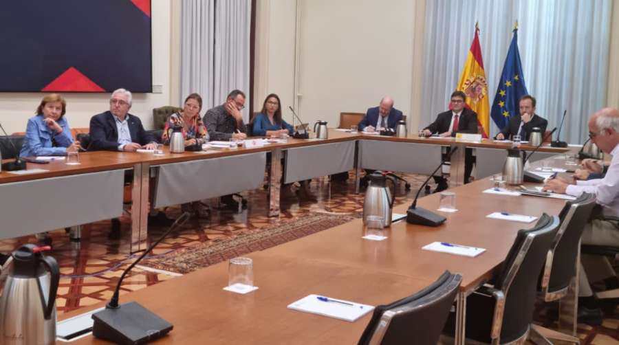 La obligación de UGT es asegurar que tres millones de empleados públicos puedan paliar el efecto de la inflación en su economía